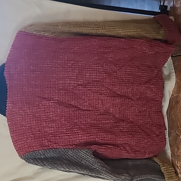 It's outta the bag jacket - Picture 4 of 4